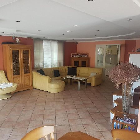 Appartement Lindenhaus à Wévercé Extérieur photo